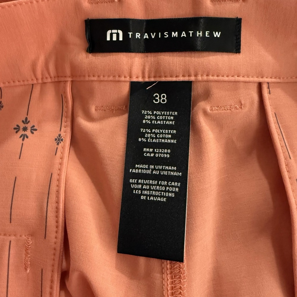 Travis Mathew Tech Chino Shorts Mens 38 Pink Terra Cota Performance Golf New - Picture 4 of 7
